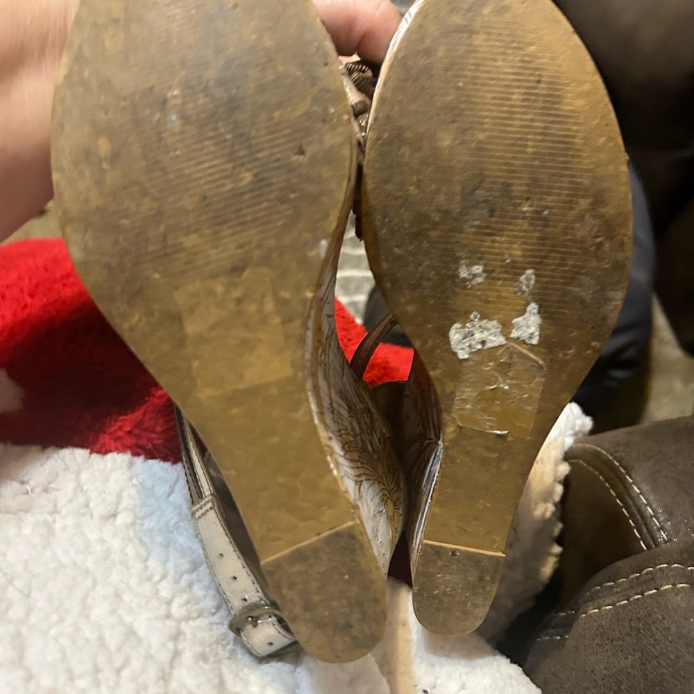 Wedges - Picture 5 of 10